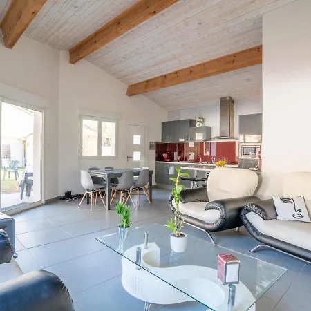 Maison Contemporaine A - 6 Pers, Proche Lac, Jardin, Quartier Calme, Avec Wifi - Fr-1-521-112 度假居